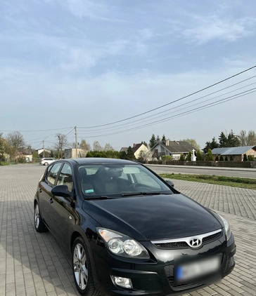 Hyundai I30 cena 16400 przebieg: 207000, rok produkcji 2009 z Orneta małe 67